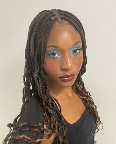 2023 Makeup, Cool Makeup Looks, Ethereal Makeup, Creative Eye Makeup, Cute Makeup Looks, Creative Makeup Looks, Cool Makeup, Instagram Makeup, Blue Eyeshadow