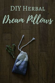 DIY Herbal Dream Pillows from The Lovely Wild and The Witch of Lupine Hollow Mojo Bags, Dream Pillow, Herbal Magic, Wiccan Spells, Kitchen Witch