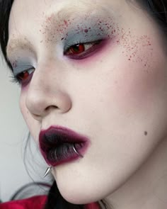 Vampire Makeup Ideas, Artsy Makeup, Vampire Aesthetic, Vampire Makeup, Horror Makeup, Swag Makeup, Unique Makeup, Dope Makeup