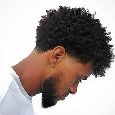 Afro Fade Haircut, Afro Hair Fade, Taper Fade Curly Hair, Hair Twists Black, Fade Haircut Styles, Afro Fade, Curly Hair Fade