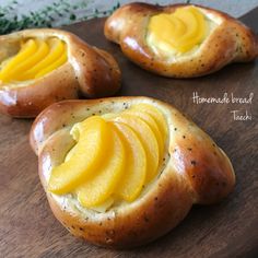 three breads with slices of lemon on them