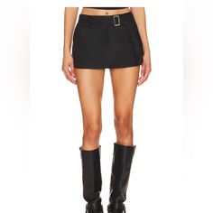 Super Cute Mini Skirt From Superdown! Black Color, Womens Skirt, Super Cute, Mini Skirts, Women Shopping, Black, Color