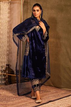 Velvet Punjabi Suits, Velvet Kurta Set, Bridal Suits Punjabi, Blue Velvet Suit