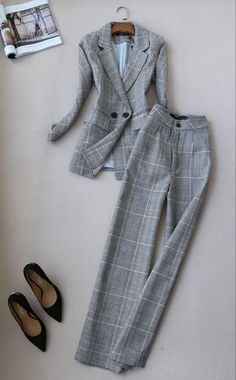 Blazer And Wide Leg Pants, Winter Office, Blazer Outfits For Women, Chique Outfits, Pant Suits, Work Clothing