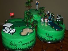 two cakes decorated to look like golf course