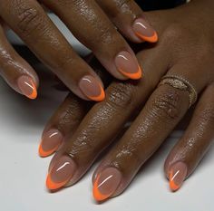 Black Nails Orange Tips, Black And Orange Nails Ideas, French Tips Black Women, Orange Nails Black Women, Orange And Black Nails Acrylic, Almond Nails Black Women, Drippy Nails, Nail Art French, Short Almond Nails