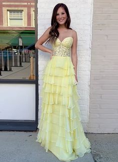 Prom Dresses Long Yellow, Formal Dresses Yellow, Baby Yellow Dress, Yellow Formal Dresses, Yellow Lace Top, Yellow Formal Dress, Women Formal Dress, Dresses For Women Formal, Formal Dress Long