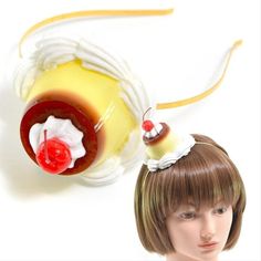 This is an egg pudding headband. Also served with whipped cream and cherries. [size] Whipped pudding: 11.5cm x depth 9cm x height 7cm Headband: Width 4mm *All items are handmade so there may be individual differences. *This product is also listed on other domestic sites, so there is a possibility that it may be out of stock. Please consider this as soon as possible. Dessert Hair Accessories, Cute Head Accessories, Whipped Pudding, Weird Accessories, Egg Pudding, The Cardigans, Cake Accessories, Food Accessories