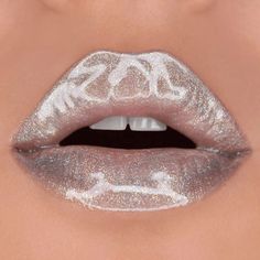 MotherSage Iridescent Makeup Looks, Holographic Lipstick, Silver Lipstick, Holographic Lips, White Lipstick, Lips Art, Punk Makeup, Everyday Makeup Tutorials