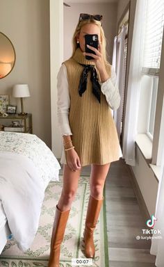 Silk Scarf Outfit, Outfit Trends, Outfits For Women, Outfit Inspo Fall, Winter Outfits Women, Fall Fashion Outfits, Dressy Casual, Winter Fashion Outfits, Office Outfits