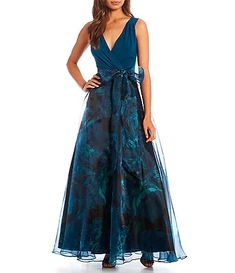 The Wedding Shop | Bridal Gowns & Wedding Party Attire | Dillard's Deep Teal Wedding, Mom Of The Bride Dresses, Mother Of The Bride Dresses Vintage, Fashion Learning, Guest Wedding Dress, Formal Wedding Dresses, Elegant Mother Of The Bride, Chelsea Wedding, Mog Dresses