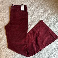 Velvet Hollister High Rise Flared Jean Never Worn Size: 7r Velvet Jeans, Red Jeans, Hollister Jeans, 80s Outfit, Different Outfits, Red Outfit, Bottom Clothes, Hollister, Dream Clothes