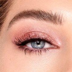 Rosa Make-up, Jewel Eyes, Light Eye Makeup, Make Up Designs, Pink Eyeshadow Look, Wedding Eye Makeup, Prom Eye Makeup, Pink Eye Makeup, Prom Makeup Looks