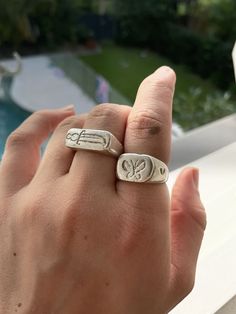 Handmade Metal Jewelry, Wax Carved Ring, Handmade Silver Rings, Wax Carving Jewelry, Gothic Jewelry Diy, Engraved Signet Ring, Rings In Silver, Hand Carved Ring, Cast Rings