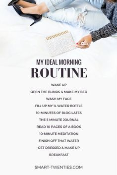 Want to create a healthy daily habit or replicate the habits of successful people? An easy morning routine is the perfect way to start! Get relatable tips and advice to create your personalised morning routine. Don't forget, it only takes 21 days to make a habit! Easy Habits To Start, Detailed Morning Routine, Ideal Day Routine, Perfect Daily Routine, Ideal Routine, Easy Morning Routine, Night Routines, Ideal Day, Quotes Dream