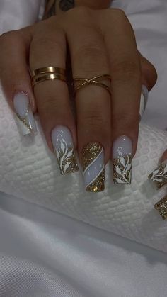 Glitter Art Nails Designs, Designer Nail Art, Nail Art Glitter Designs, Nailart Designs Elegant, Nail Art Designs With Glitter, Gold Nail Inspiration, Glitter Nail Art Designs, Inspirational Nails, Glitter Nail Designs