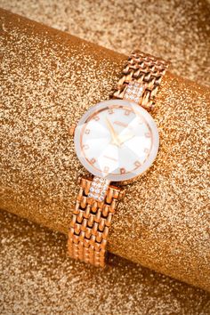 Need an elegant, timeless ladies watch? Classic Swiss made watches like this rose-gold watch for women have eternal style. Made in Switzerland with a beautiful white mother-of-pearl dial, it's sure to impress. It has a good-size 25mm diameter and twinkling rhinestone indices to bring a little sparkle to each hour. The rose-golden mesh band adds a sophisticated finish to whatever you are wearing Free Bracelet