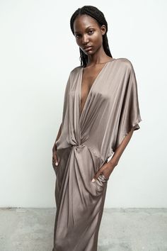 100% modal satin/ deep v/ twist detail at front drape/ kimono sleeves/ elastic band in the back/ side pockets Helen is 5'10" size 2 wearing size S 60s Party, Knit Bottom, Kimono Sleeves, Dress Satin, Draped Dress, Kimono Sleeve, Outerwear Sweater, Batwing Sleeve, Dresses Xs