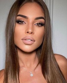 Bridal Makeup Sultry, Makeup Looks To Go With Dark Green Dress, Shay Mitchell Makeup Smokey, Prom Makeup Brunette, Prom Nails Acrylic 2023, Matte Bridal Eye Makeup, Make Up For Brown Eyes And Brown Hair, Sultry Everyday Makeup, Full Glam Neutral Makeup