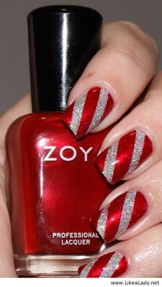 23 Christmas Nail Art Ideas Stay At Home Mum Red Nail Art Designs, Red Nail Art, Cute Christmas Nails, Christmas Nails Easy, Christmas Nail Art Designs, Natural Hairstyle, Holiday Nail, Holiday Nail Art