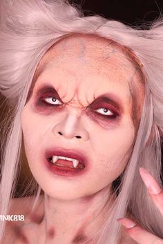 63 Halloween Makeup Ideas for Any Themed Party in 2024 Cruise Halloween Costume, Pumpkin Makeup Ideas, Halloween Scary Makeup, Cat Face Makeup, Beautiful Halloween Makeup, Cat Halloween Makeup, Black Smokey Eye Makeup, Scarecrow Makeup, Halloween Face Paint