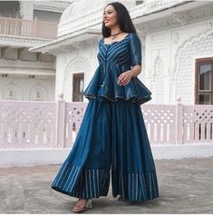 @fashionboutique_66 Latest Traditional Dresses, Stylish Kurtis Design, Trendy Outfits Indian, Simple Frocks, Lehenga Designs Simple, Traditional Contemporary