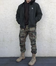 Tactical Fashion Mens, Men’s Tactical Fashion, Tactical Boots Outfit Men, Tactical Outfits Men, Tactical Boots Outfit, Military Outfit Men, Army Boots Outfit, Style Camo Cargo Pants, Outfit Militar