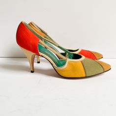 Vintage 1960s "So Unmistakably...Johansen" pumps have pristine soles and I don't think they've ever been worn. Uppers are a soft textured nubuck with topstitched color blocking and have open sides with narrow straps. Uppers and heels have some small dark markings as shown; insoles and soles are in mint condition. Marked a 7 (I believe AA) but please compare with a pair of your own shoes for reference. 10" along insole from toe to heel, 3" across ball of foot, 3.25" heel height. Retro Fitted Almond Toe Court Shoes, Retro Almond Toe Fitted Court Shoes, Vintage Closed Toe Heels With 4-inch Heel, Retro Almond Toe Heels With 4-inch Heel, Retro Spring Court Shoes With Almond Toe, Vintage High Heel Court Shoes With Sculpted Heel, Retro High Heel Heels For Vintage Fashion, Retro High Heels For Vintage Fashion, Retro Closed Toe Court Shoes With Padded Heel