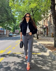 Working Girl Outfits, Cold Outfit, Fashionable Work Outfit, Cute Modest Outfits, Work Chic, Top Fashion Bloggers, Street Style Winter, Diva Fashion, Outfit Posts