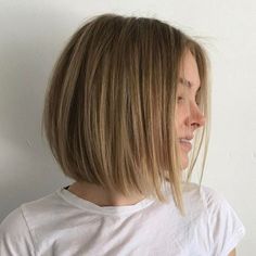 Dark Blonde Bobs, Modern Short Hairstyles, Short Bob Hairstyles, Blonde Bob