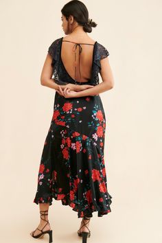 Rent Warm Hearts Midi Dress from Nuuly. Pick 6 items for $98/month. Free shipping + returns. Free People Aesthetic, People Aesthetic, Feminine Details, Warm Dresses, People Shopping, The Present, Free People Dress, Boho Clothing, Boho Outfits