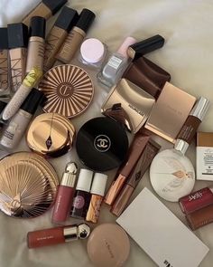 Boho Makeup, Expensive Makeup, Makeup Aesthetic, Fancy Makeup, Makeup Needs, Baddie Makeup, Makeup Obsession, Pink Makeup