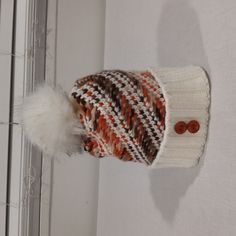 Women's Winter Knitted Cuff Hat, Multiple Colors, Style 2 Front Buttons, Warm Sherpa Lining, Nwot. White Acrylic Hat For Fall, White Casual Acrylic Beanie, White Acrylic Casual Beanie, Cream Crochet Hat For Fall, Soft Knit Acrylic Crochet Hat For Fall, Acrylic Crochet Hat With Soft Knit For Fall, Fall Acrylic Crochet Hat With Soft Knit, Cream Knit Hat For Fall, One Size Cream Beanie For Fall