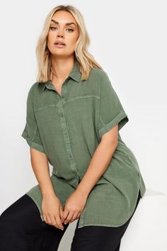 Shop YOURS Curve Khaki Green Chambray Shirt at Yours Clothing. Discover women’s plus size clothing in sizes 10-36 with fast delivery. Animal Print Dress Casual, Curve Fashion, Clothing Trends, Chambray Shirt, Fashion Fits, Mens Sweatshirts Hoodie, Plus Size Blouses, Jacket Sale, Khaki Green