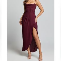 Stunning Wine Colored Dress. Perfect For A Fall Wedding Or Formal Event! Chic Burgundy V-neck Maxi Dress, Wine Colored Dresses, Wine Colored, Formal Event, Fall Wedding, Maxi Dress, Womens Dresses, Red, Dresses