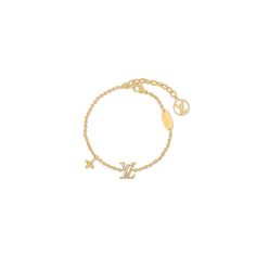 LV Iconic Bracelet S00 - Women - Fashion Jewelry | LOUIS VUITTON ® Louis Vuitton Chain, Engraved Plaque, Louis Vuitton Official, Jewelry Lookbook, Bracelet Collection, Initial Pendant, Initial Charm, Flower Charm, Gold Material