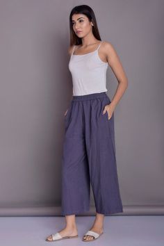 Loose linen pants, Casual Baggy Pants, Grey linen pants - Custom made by Modernmoveboutique>DESCRIPTION:- loose and roomy- side pockets- made from Linen blend. The fabric is of medium weight (185 g).- the model is 172 cm high (regular XS - S) and is wearing size S. - color in the picture - GRAPHITE (Please choose any other color on the right).>COLORSIZING< (XS)BODY- waist in (cm) 23.25 '' (59 cm) - hips in (cm) 33.75 '' (86 cm)(S)BODY- waist in (cm) 25.25 '' (64 cm) - hips in (cm) 35.50 Baggy Linen Wide-leg Harem Pants, Linen Wide-leg Harem Pants, Baggy Linen Harem Pants, Baggy Linen High-waisted Harem Pants, Baggy Linen Wide-leg Pants, Baggy Wide Leg Flax Pants, Loose Fit Linen Wide-leg Harem Pants, Baggy Linen Wide Leg Pants For Loungewear, Baggy Linen Wide Leg Lounge Pants