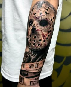 Horror Movie Back Tattoo, Cool Halloween Tattoos, Horror Leg Tattoo, Horror Movies Tattoos, Friday The 13th Tattoo Jason, Freddy Vs Jason Tattoo, Jason Tattoo Design, 13 Ghosts Tattoo, Jason Tattoo Friday The 13th