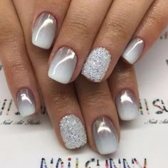 Nails Gray, Christmas Dip, Stars Nails, Prom Nail Designs, Nails Grey, Fall Ombre, Gray Ombre, Nails Ombre