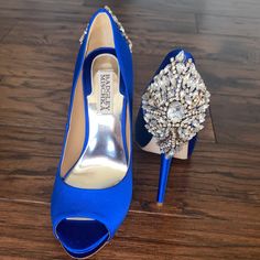 Never Worn. Absolutely Gorgeous Pair Of Satin Open Toe Shoes. Leather Sole. Heels Are 4”. Dust Bag And Original Box Included Royal Blue Pumps, Royal Blue Heels, Badgley Mischka Shoes, Blue Pumps, Dream Engagement, Blue Heels, Dream Engagement Rings, Open Toe Shoes, Shoes Leather