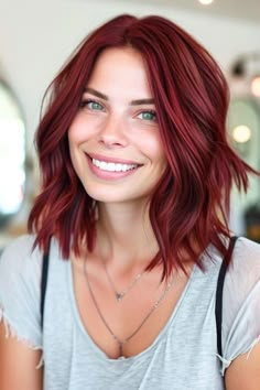 Red Lob Hair, Short Hairstyle Women Red Hair, 2024 Red Hair Trends For Women, Red Lob Haircut, Short Red Haircut, Red Hair Haircuts, Red Hair Lob, Bob Red Hair