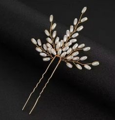 One wide hair comb and two identical long pins that can easily be bent and inserted into different hair styles Gold coloured wire with pearly beads Beaded Hair Combs, Different Hair Styles, Decorative Hair Combs, Beaded Hair, Different Hair, Hair Beads, Wedding Hair Accessories, Hair Comb, Pearl Beads