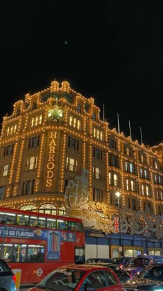 Harrods lights for Christmas Harrods At Christmas, London Christmas Lights Aesthetic, London During Christmas Aesthetic, London Lights Christmas, London November Aesthetic, London Christmas Aesthetic Wallpaper, London Xmas Aesthetic, Harrods London Christmas, London On Christmas