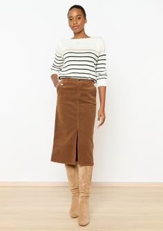 Corduroy Pencil Skirt, Corduroy Skirt Outfit, Tv Nook, Midi Outfits, 2024 Style, Summer Inspo, Corduroy Skirt, Fall 2024, Skirt Outfits