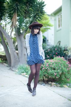 calivintage: variations on a theme Grunge Vintage Outfits, Vintage Life, Dress Hats, Latest Outfits, Dress With Cardigan, Style Blog, Fall Winter Outfits, Slow Fashion, Life Style