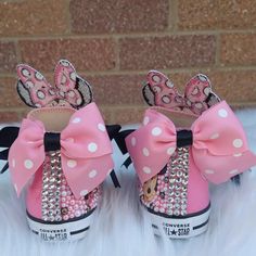 Customize your Converse shoes for a special occasion with these unique Minnie Mouse shoes! Featuring pink canvas and signature Minnie Mouse details, these shoes are perfect for a birthday celebration. Mix and match colors and styles to create your own unique look. *Comes choice of Minnie face or Minnie silhouette tongue patch. Please leave in personalization. Minnie Mouse Sneakers, Minnie Mouse Birthday Shoes, Casual Pink Minnie Mouse Sneakers, Minnie Shoes, Minnie Silhouette, Cute Minnie Mouse Low-top Sneakers, Minnie Mouse Shoes, Pink Minnie, Shoes Diy