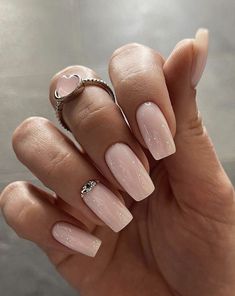 Nail Ideas November, Beige Manicure, October Nail Ideas, November Nail Ideas, Fall Nails Trendy, Autumn Nail Ideas, September Nail Ideas, Nails September, Nails October