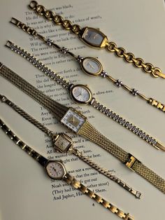 **Price includes ONE watch, unless you order more** If you are concerned about fit, or if your wrist size is below or above average  (6-7'') please message include your wrist measurement in order notes :) Unlock the secrets of time with our Vintage Mystery Wrist Watch! Each order brings you the allure of the 70s, 80s, or 90s, featuring a trendy gold metal, stainless, or leather/faux leather band. (not guaranteed to be real gold, silver or leather) Your wristwatch arrives in working order, comple Vintage Gold Watch Accessories For Everyday, Vintage Silver Watches For Everyday Use, 90s Watch, Vintage Womens Watch, Aesthetic Gifts, Classy Watch, Vintage Watches Women, Old Watches, Money Aesthetic