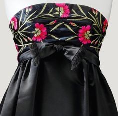 Cristobal Balenciaga, Balenciaga Style, Cristóbal Balenciaga, Satin Noir, Silk Painting, Lanvin, Evening Gown, Fashion Inspiration