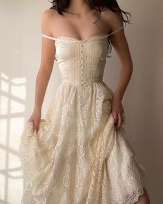 Mode Boho, فستان سهرة, Wedding Dress Inspiration, Dream Wedding Dresses, Fancy Dresses, Dream Dress, Gorgeous Dresses